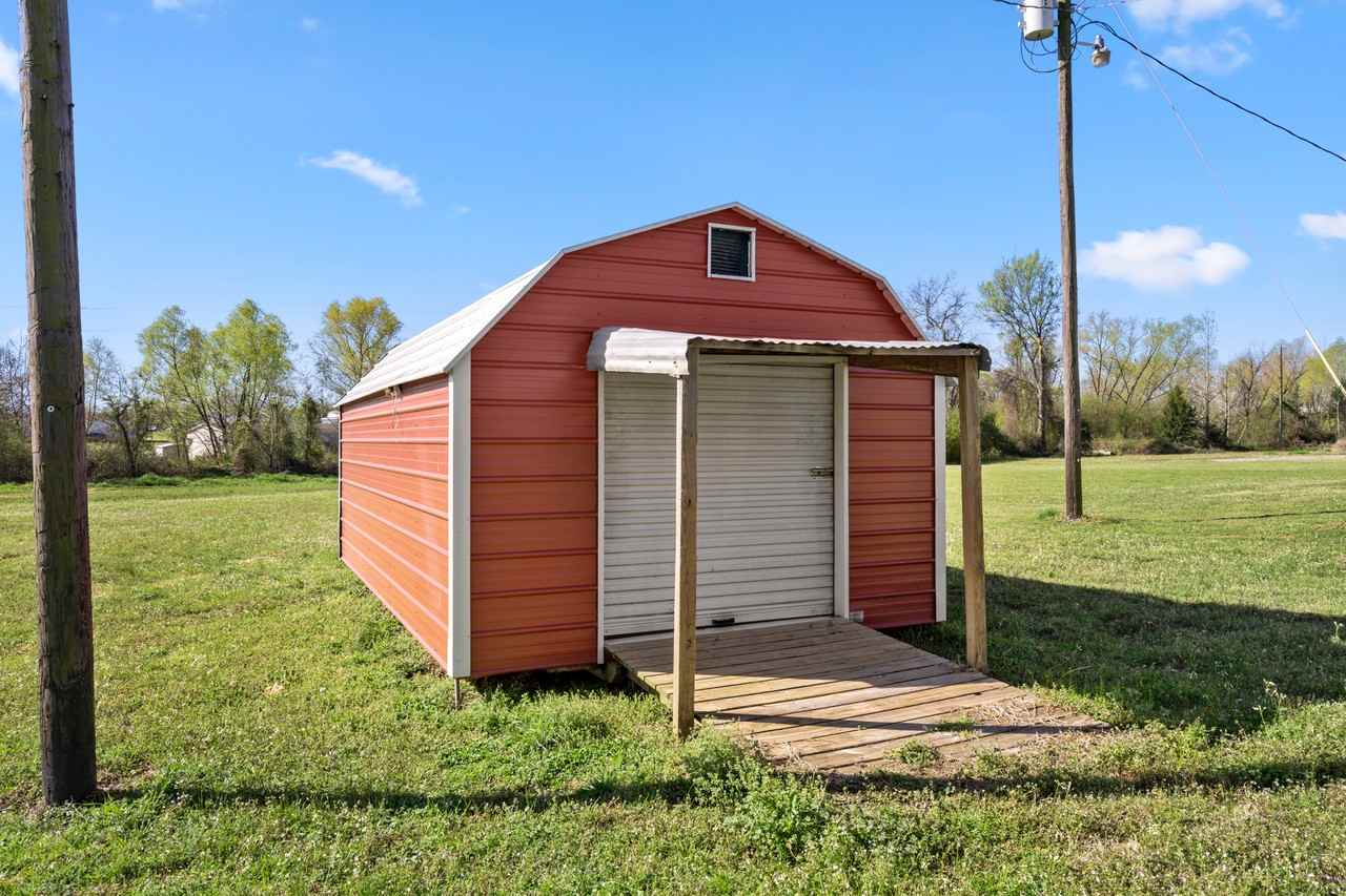 5659 Farm Road 1000 #1 - Photo 3 of 11