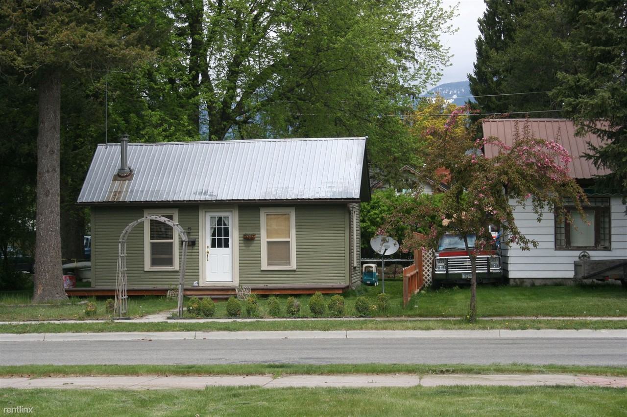 1238 2nd St - Photo 2 of 6