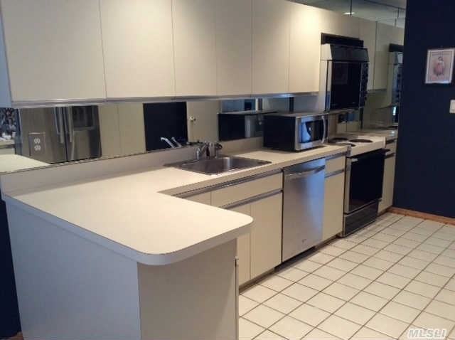 3 Wimbledon Dr - Photo 2 of 14