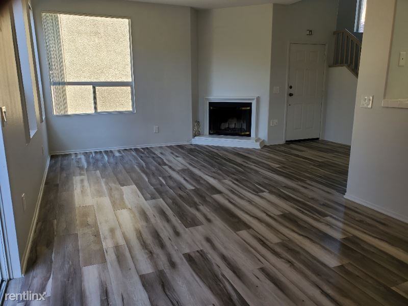 24435 Sunray Ln - Photo 2 of 24