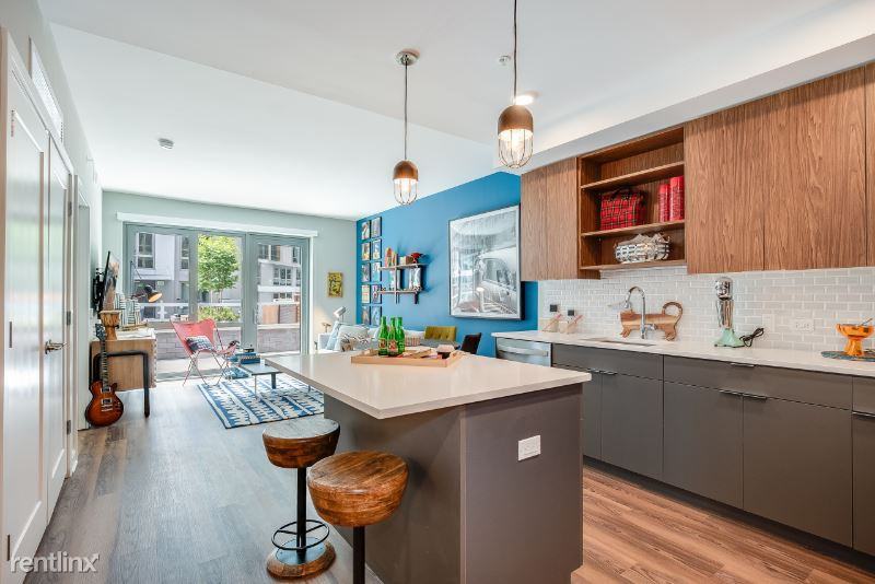 899 Avenue At Port Imperial