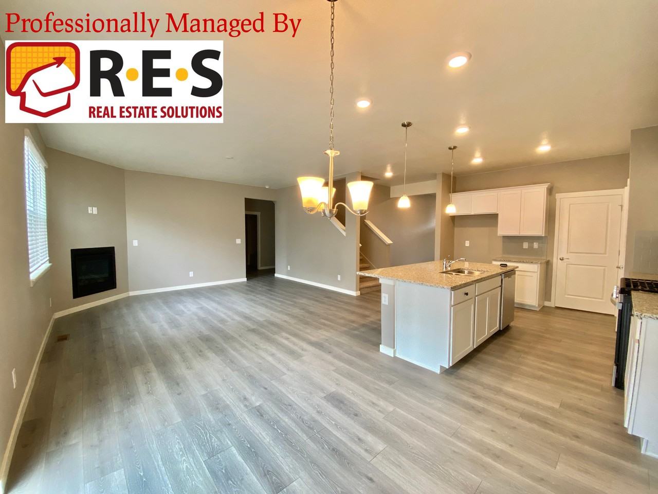 5070 Janga Dr - Photo 4 of 12