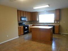 12501 Patnoe Dr - Photo 2 of 10