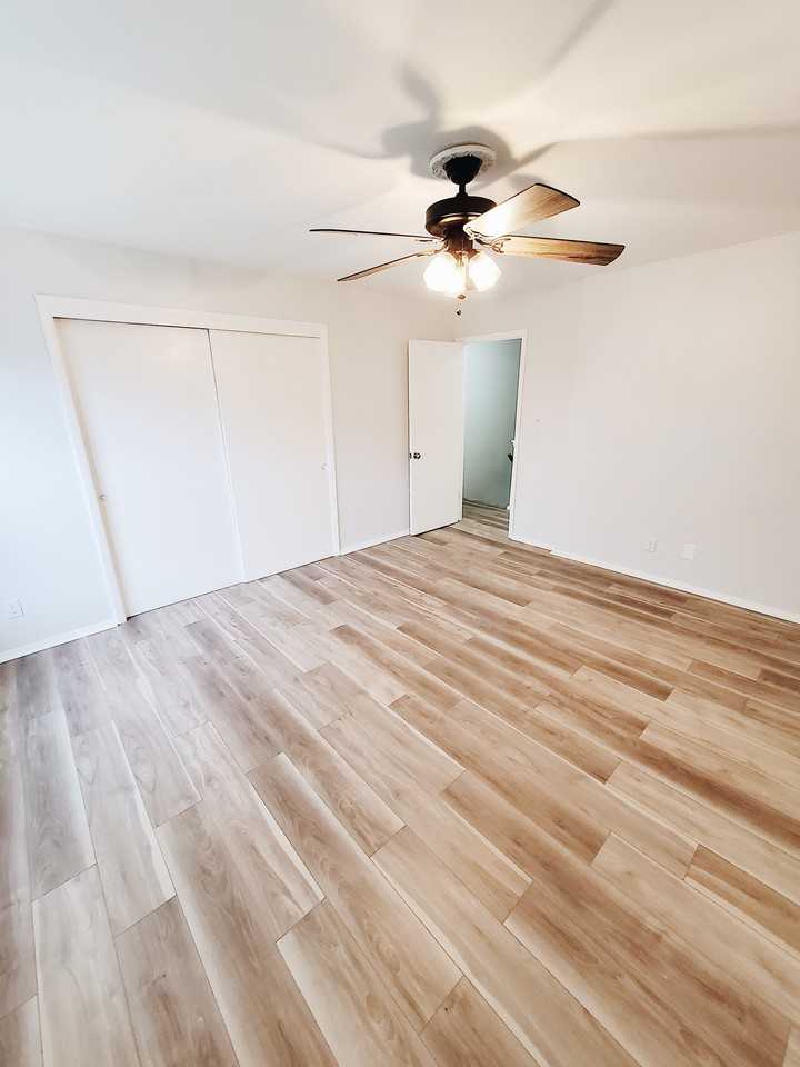 4111 W Cherrywood Ln - Photo 3 of 15