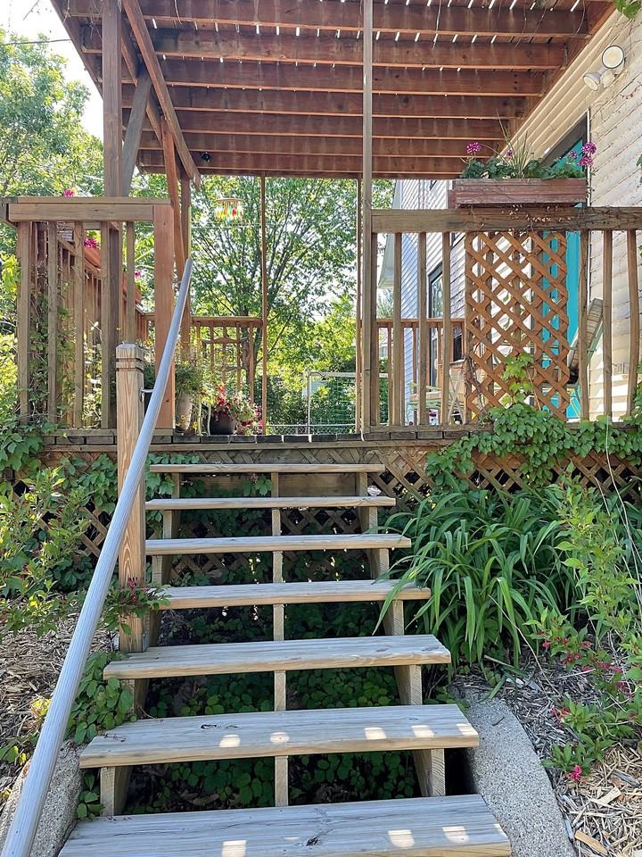 1901 3rd Ave N - Photo 3 of 15