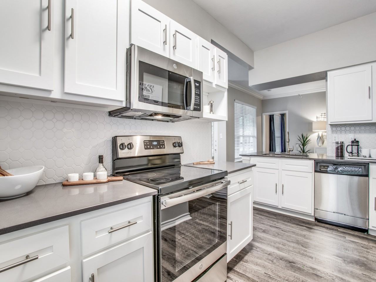 Churchill on the Park 7601 Churchill Way, Dallas, TX 75251