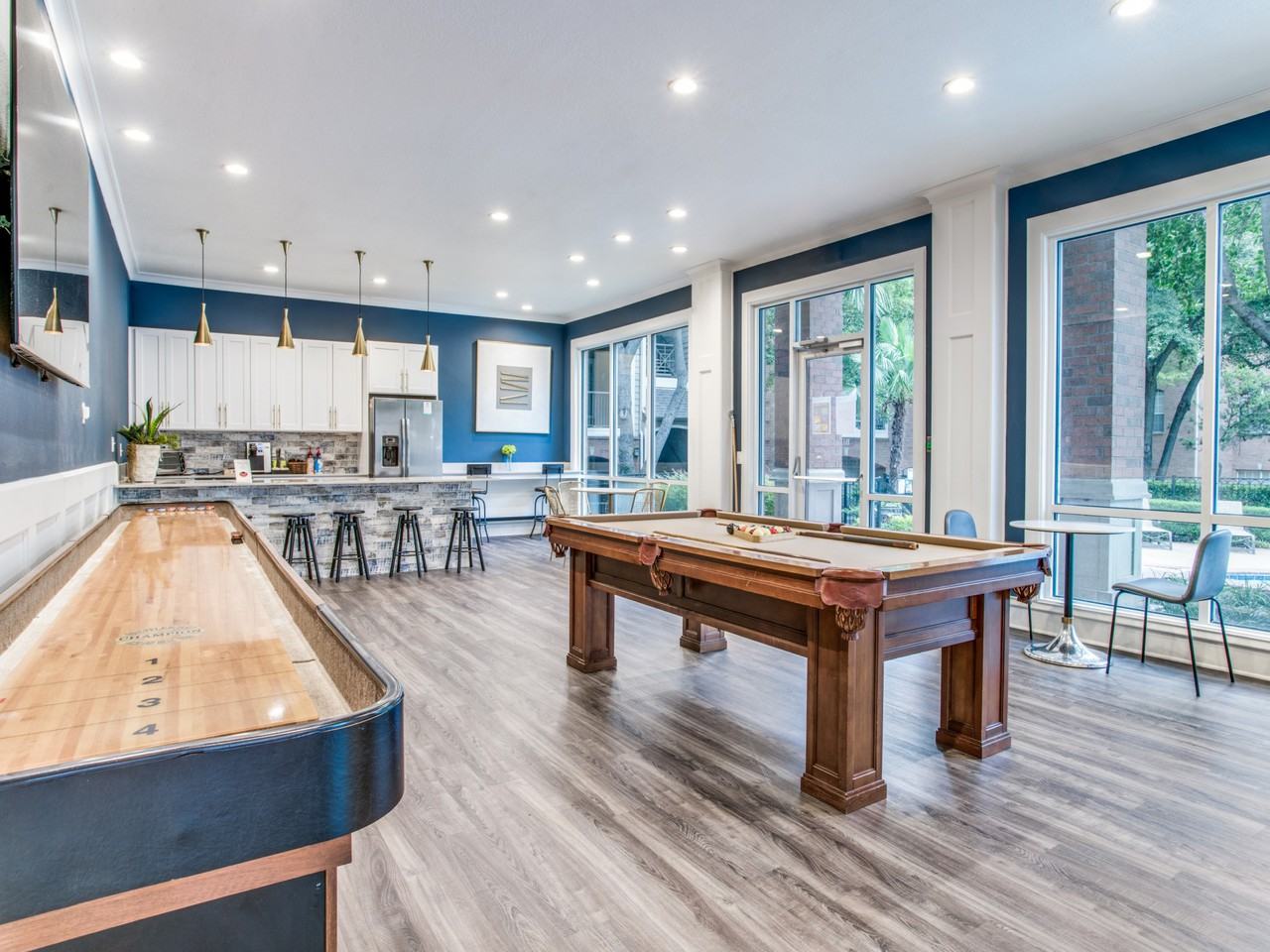 Churchill on the Park - Photo 2 of 20