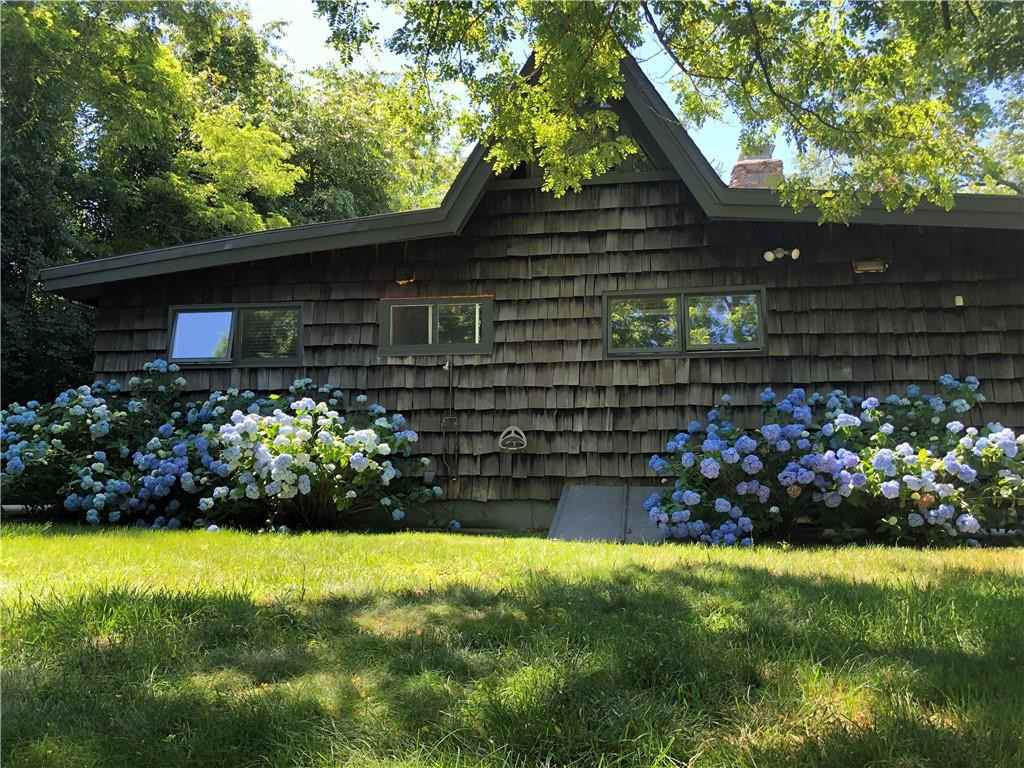 14 Buoy St - Photo 2 of 27