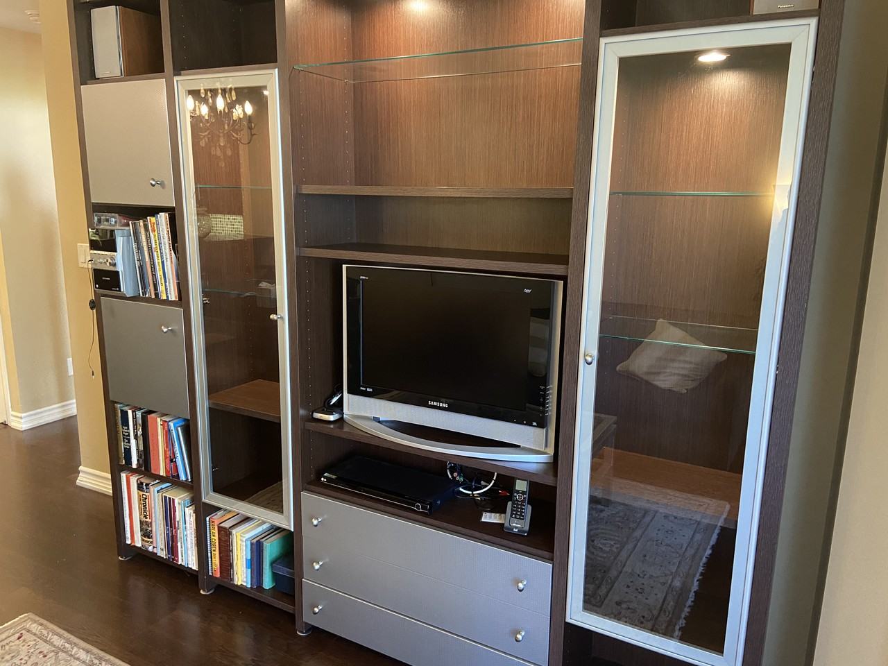 4200 Bathurst Street #409 - Photo 5 of 17