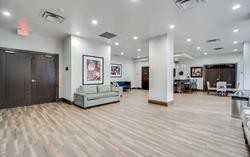 35 Hollywood Avenue – PH 220 North York, ON, M2N0A9 - Photo 3 of 11