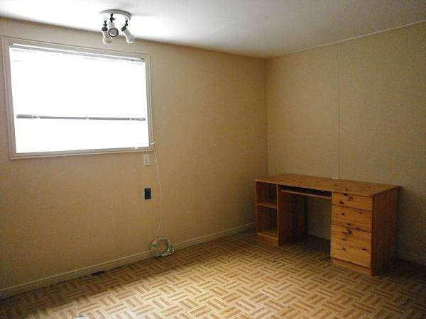 Student Rooms Available Close To Uptown/Laurier Apartments 4 Cardill