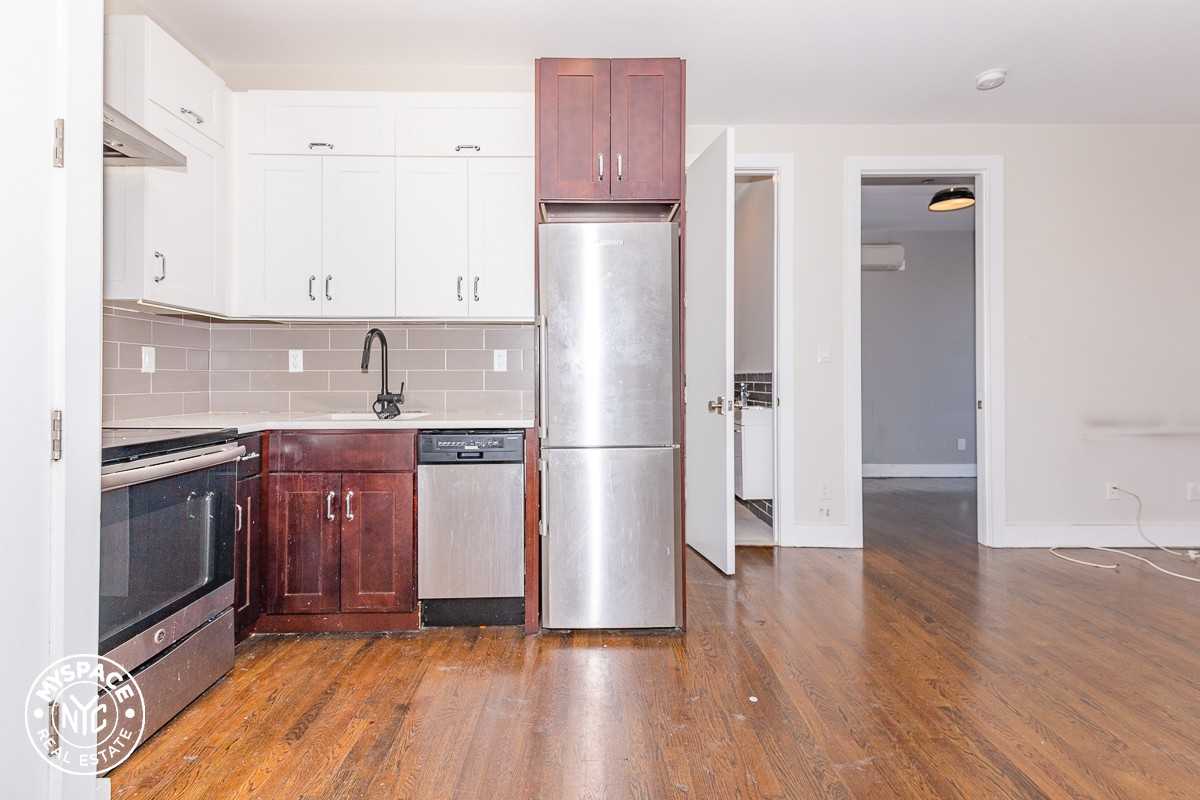 276 Nostrand Ave #4C