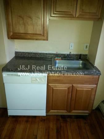 120 Burncoat St 2 - Photo 3 of 5