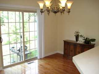 5366 Primrose Hill Dr - Photo 3 of 17