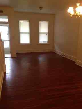 315 W Lemon St - Photo 3 of 9