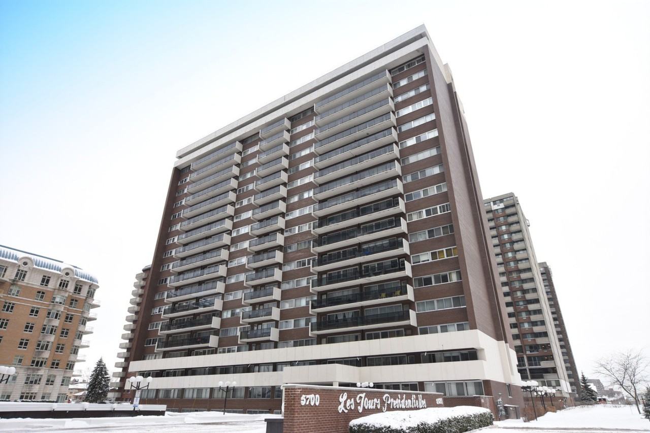 5720 Boulevard Cavendish, CôteSaintLuc, QC H4W 1S9 1 Bedroom Condo