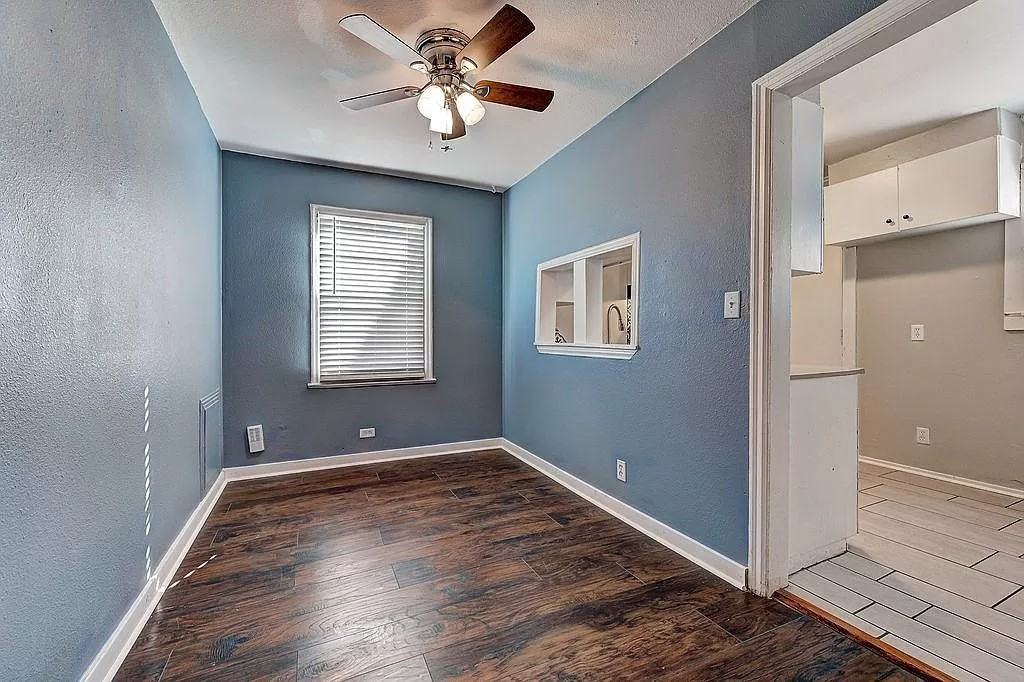 416 Elm St #1 - Photo 4 of 12