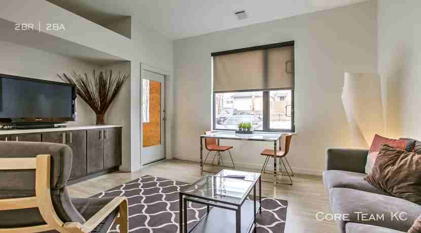 662 E 63rd St #307 - Photo 6 of 10