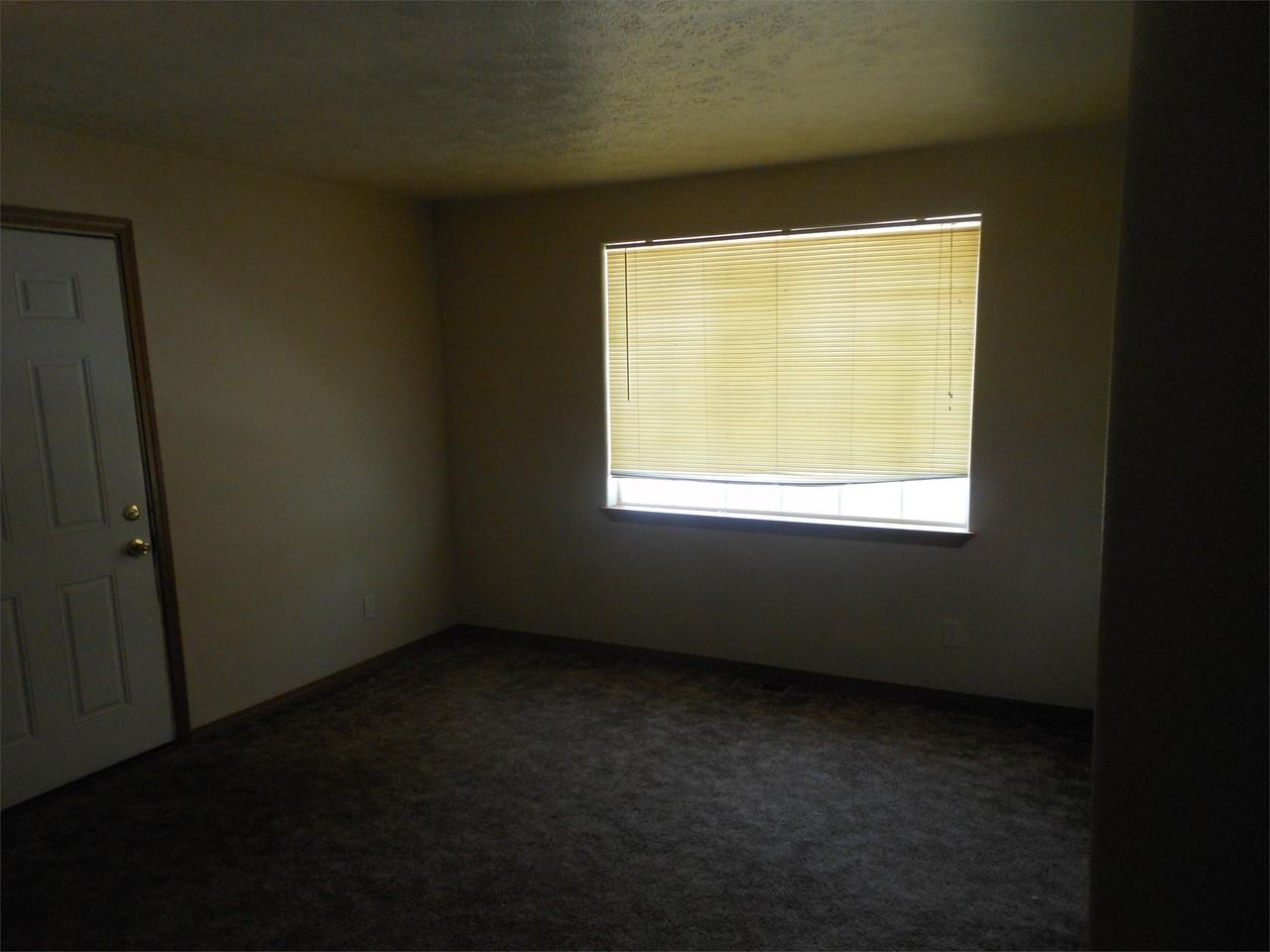 2328 N Wilbur Rd #1 - Photo 7 of 10