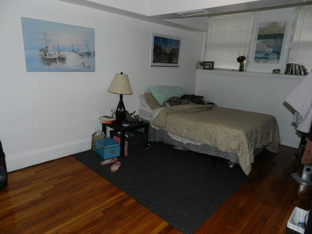110 Lanark Rd - Photo 4 of 19