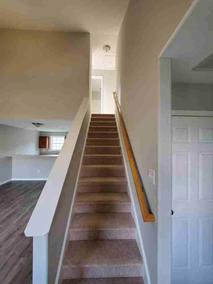 10 Paige Dr #1 - Photo 5 of 8