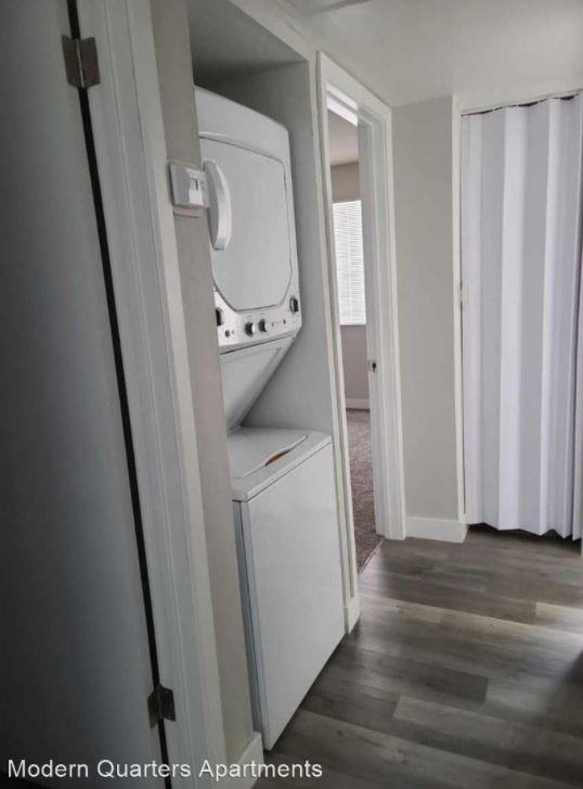 Modern Quarters - Photo 7 of 34