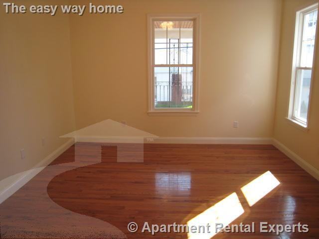 20 Dartmouth St - Photo 2 of 13
