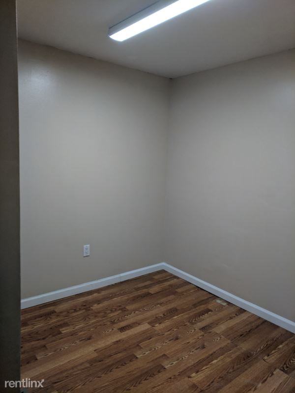 327 327 Meyran Ave 1 - Photo 3 of 6