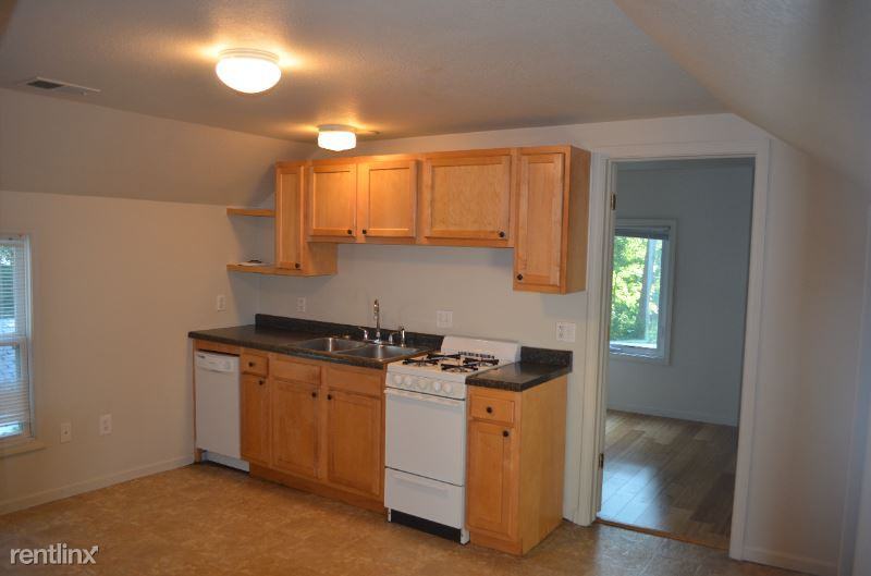 625 S Oak St - Photo 2 of 22