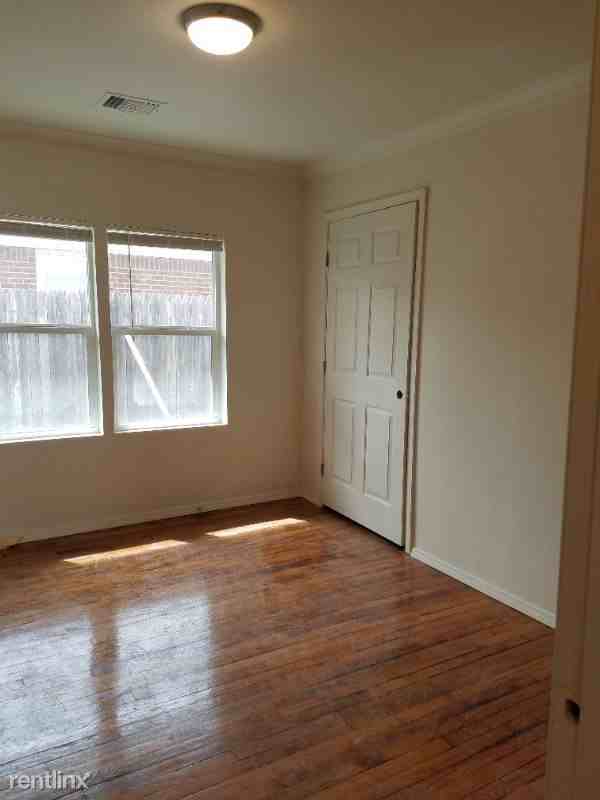 2522 6th Ave - Photo 3 of 7