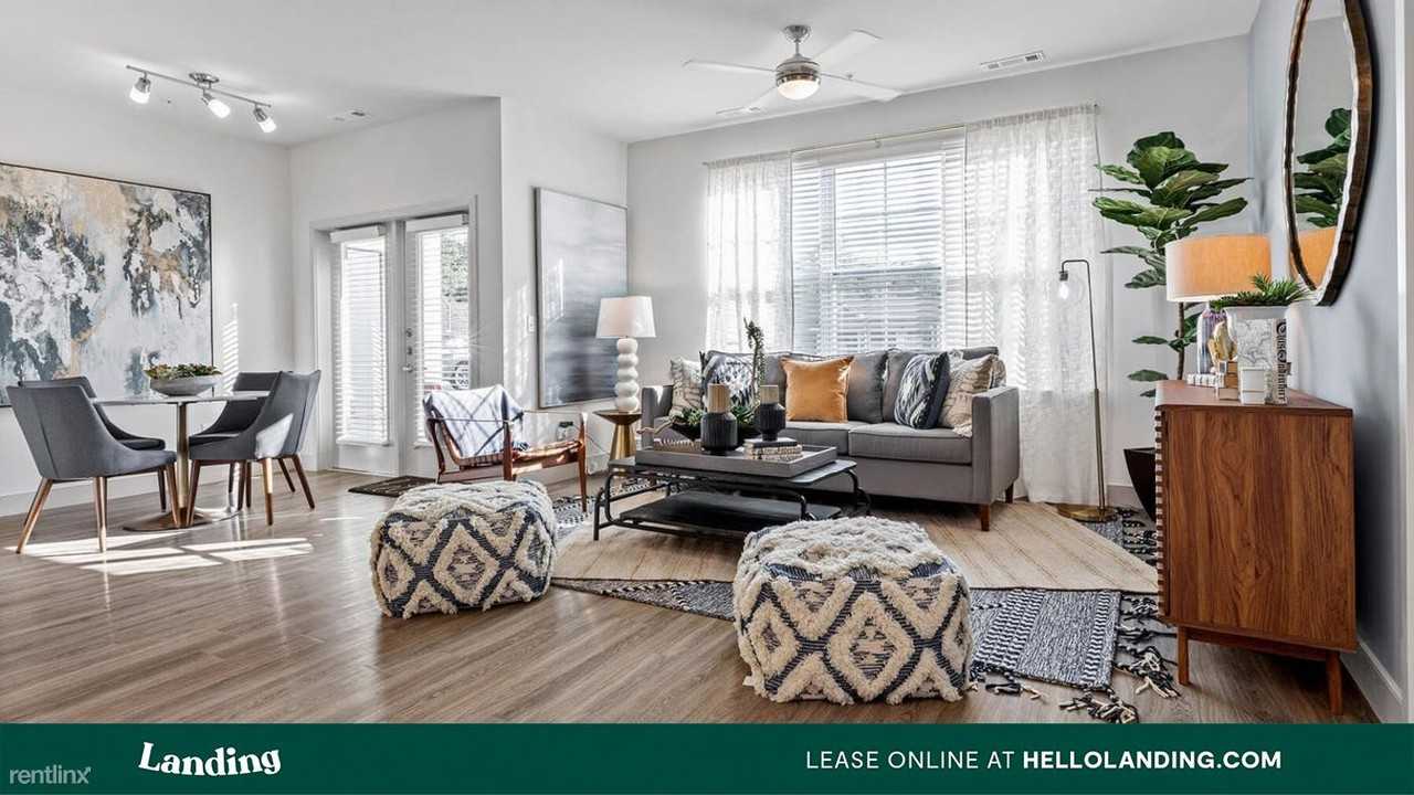 Landing Furnished Apartment Station 117 - Photo 3 of 29