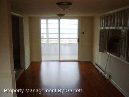 206 Beach Rd - Photo 3 of 26