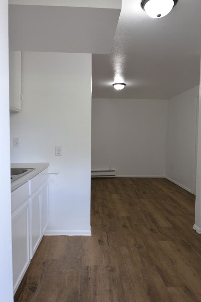 2012 Evans Ave - Photo 3 of 10