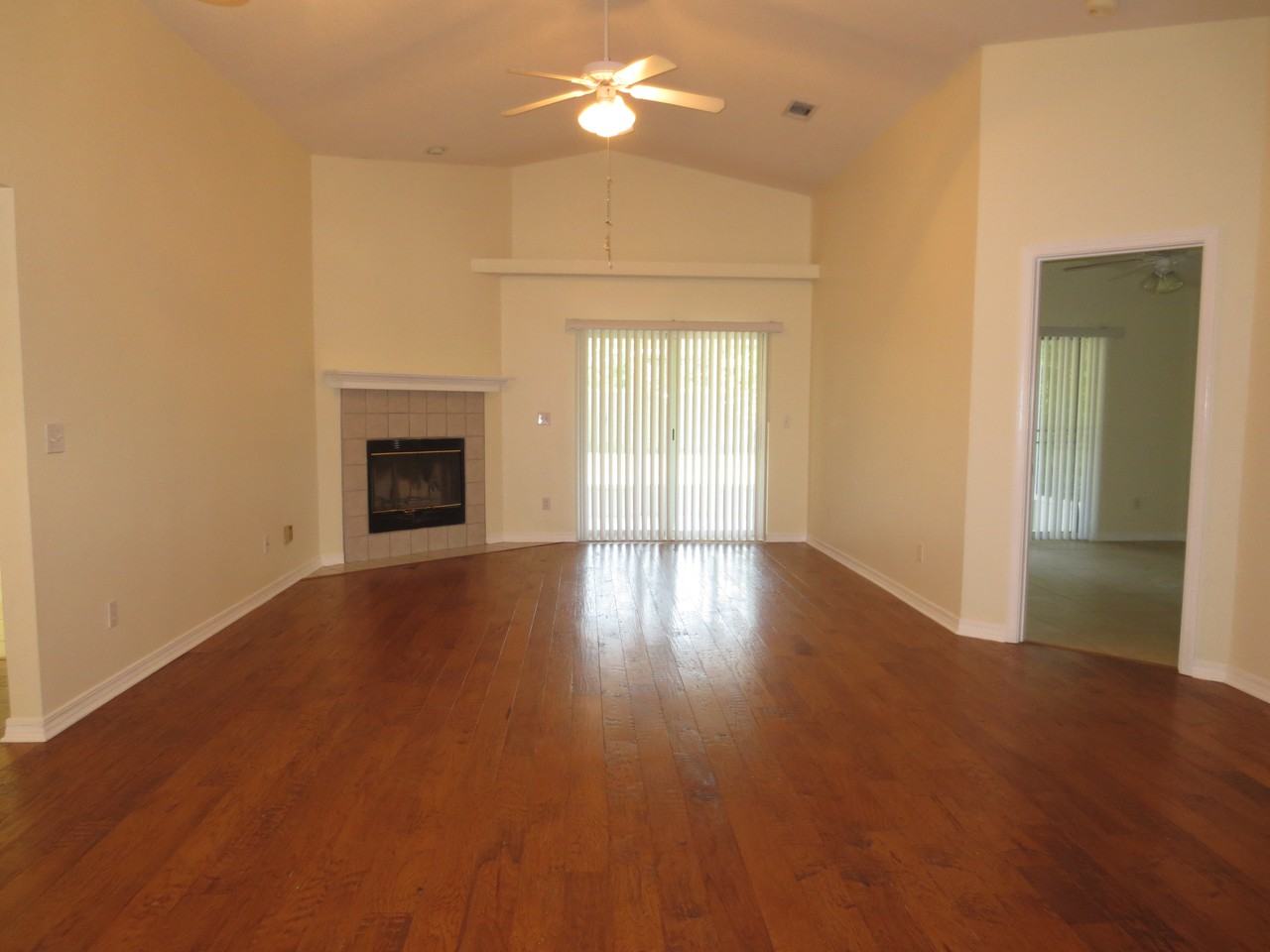 4943 Elea Calle Ln - Photo 3 of 21