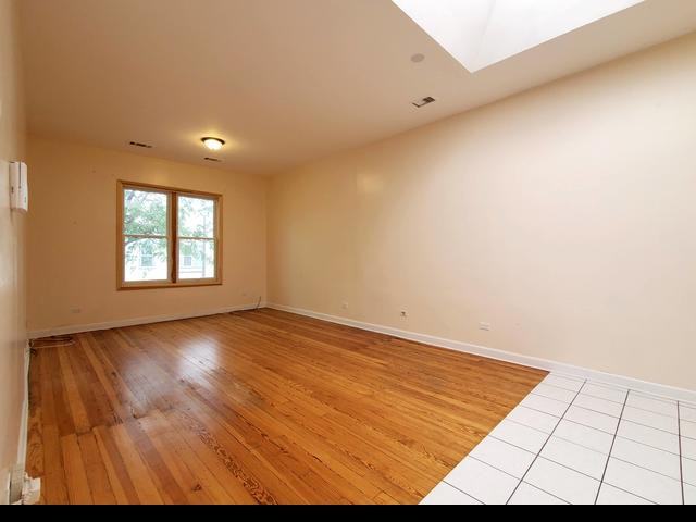 2329 W Belmont Ave #2e - Photo 3 of 27