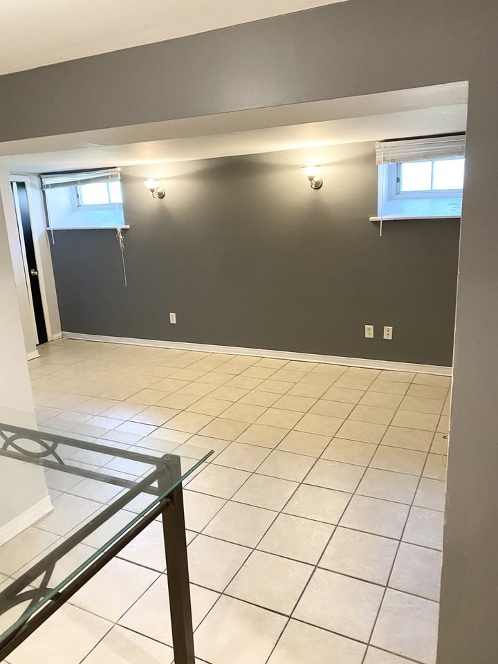 273 WILBROD - Photo 2 of 11