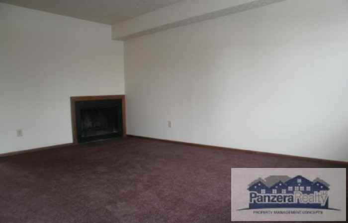 1544 Worthington Row Dr - Photo 3 of 9