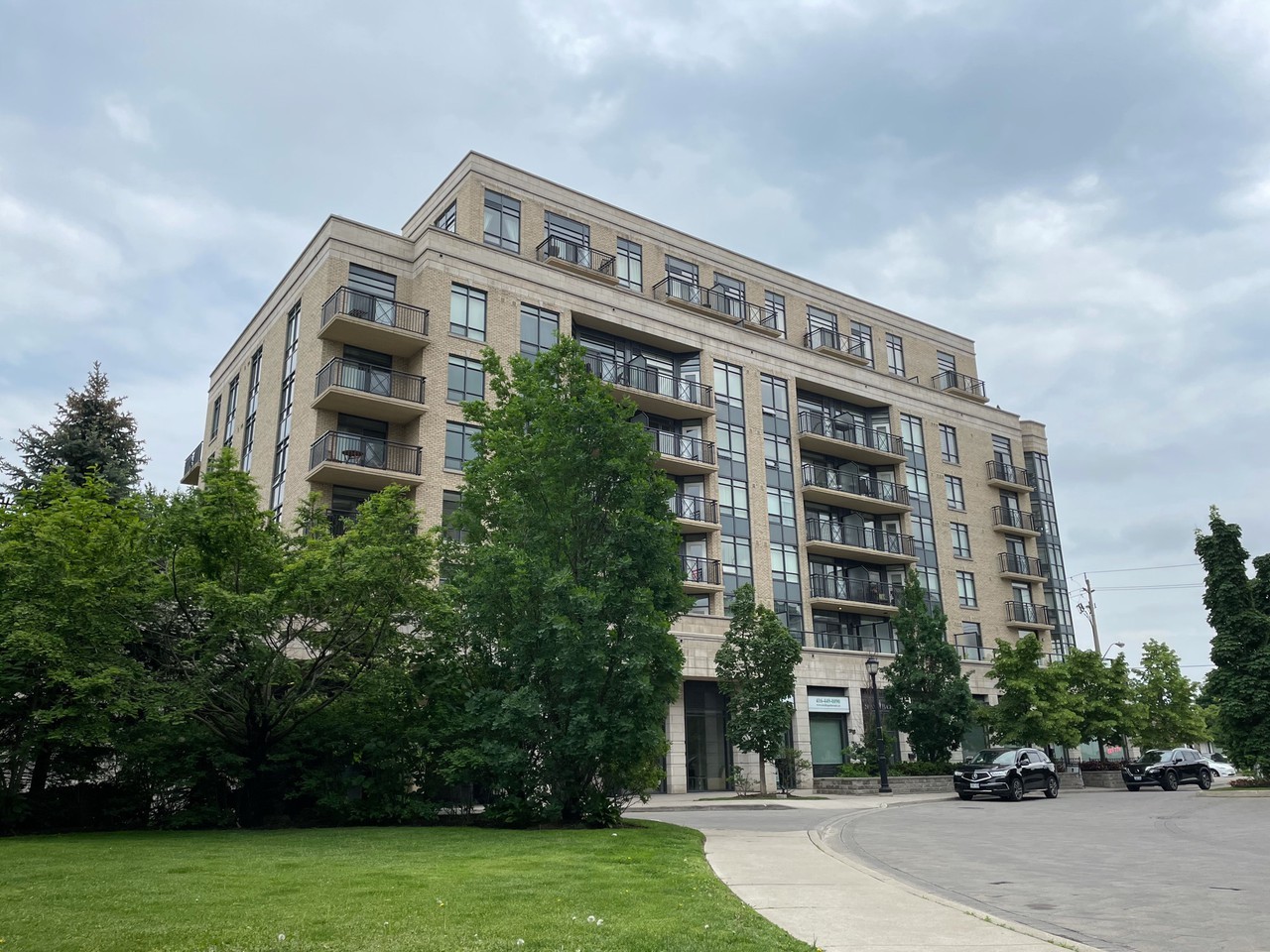St Gabriel Manor 4581 Apartments 676 Sheppard Ave E, Toronto, ON M2K