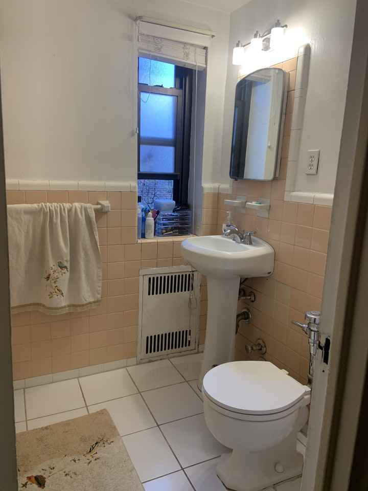 140 South Middle Neck Road #2E - Photo 3 of 9