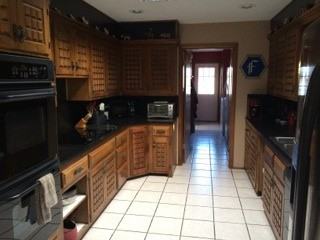 701 W Gum Ave - Photo 2 of 14