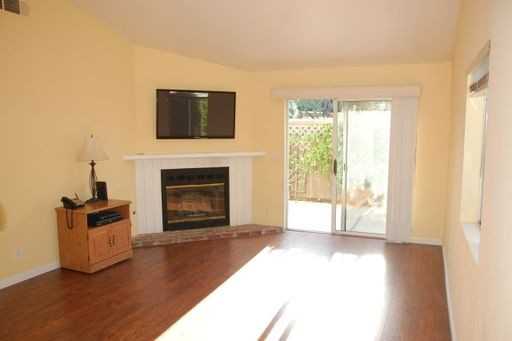 6039 Suellen Ct - Photo 2 of 10