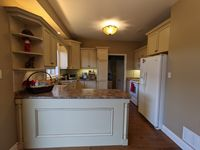 17 Apple Tree Cres - Photo 2 of 8