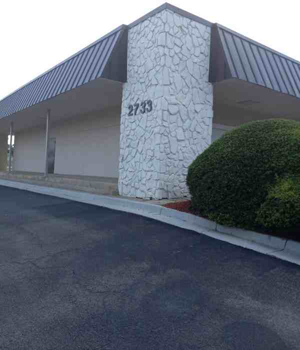 2710 Sheraton Dr - Photo 6 of 10