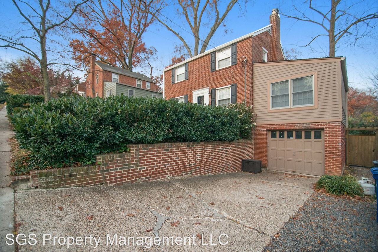 2312 N Monroe St - Photo 2 of 22