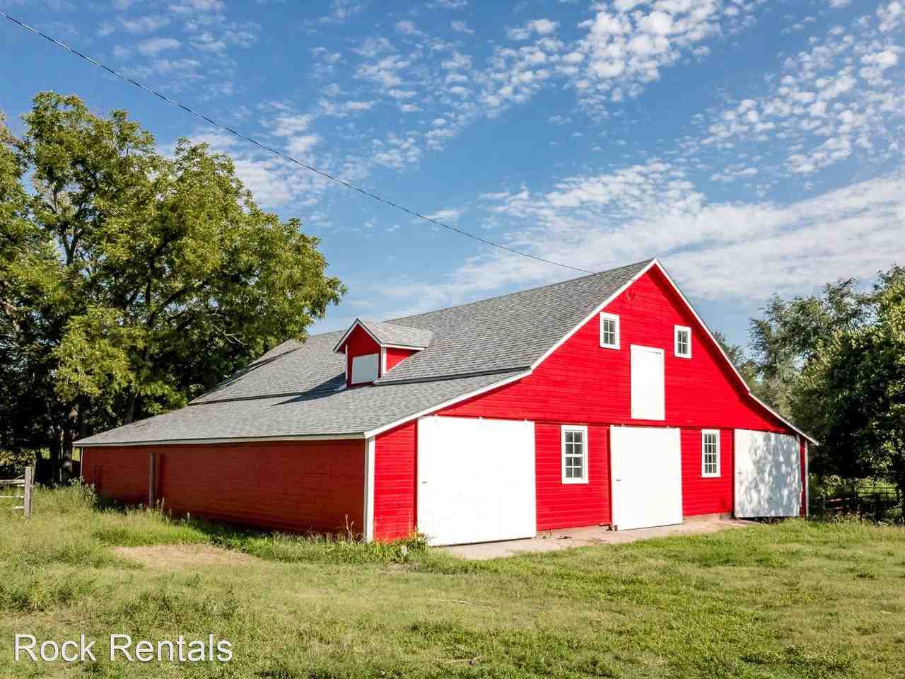 7512 N Dean Rd - Photo 2 of 26