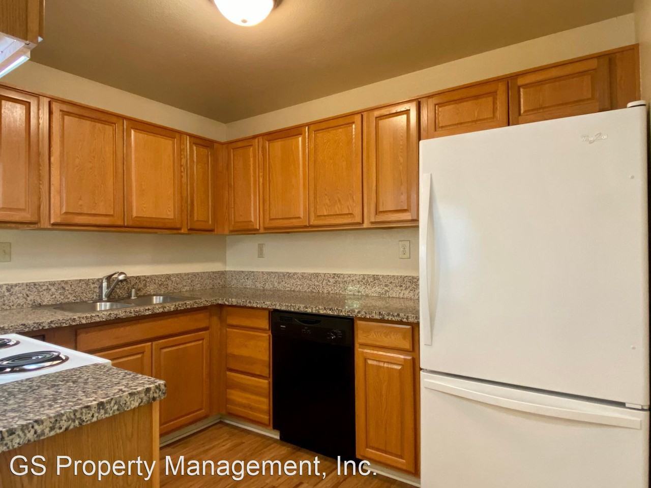 955 Azure Street - Photo 3 of 14