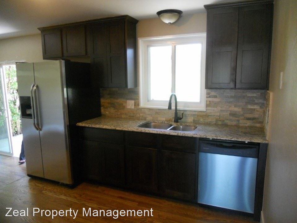 921 E 10th Ave - Photo 3 of 14