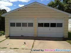 844 18th Ave - Photo 3 of 15