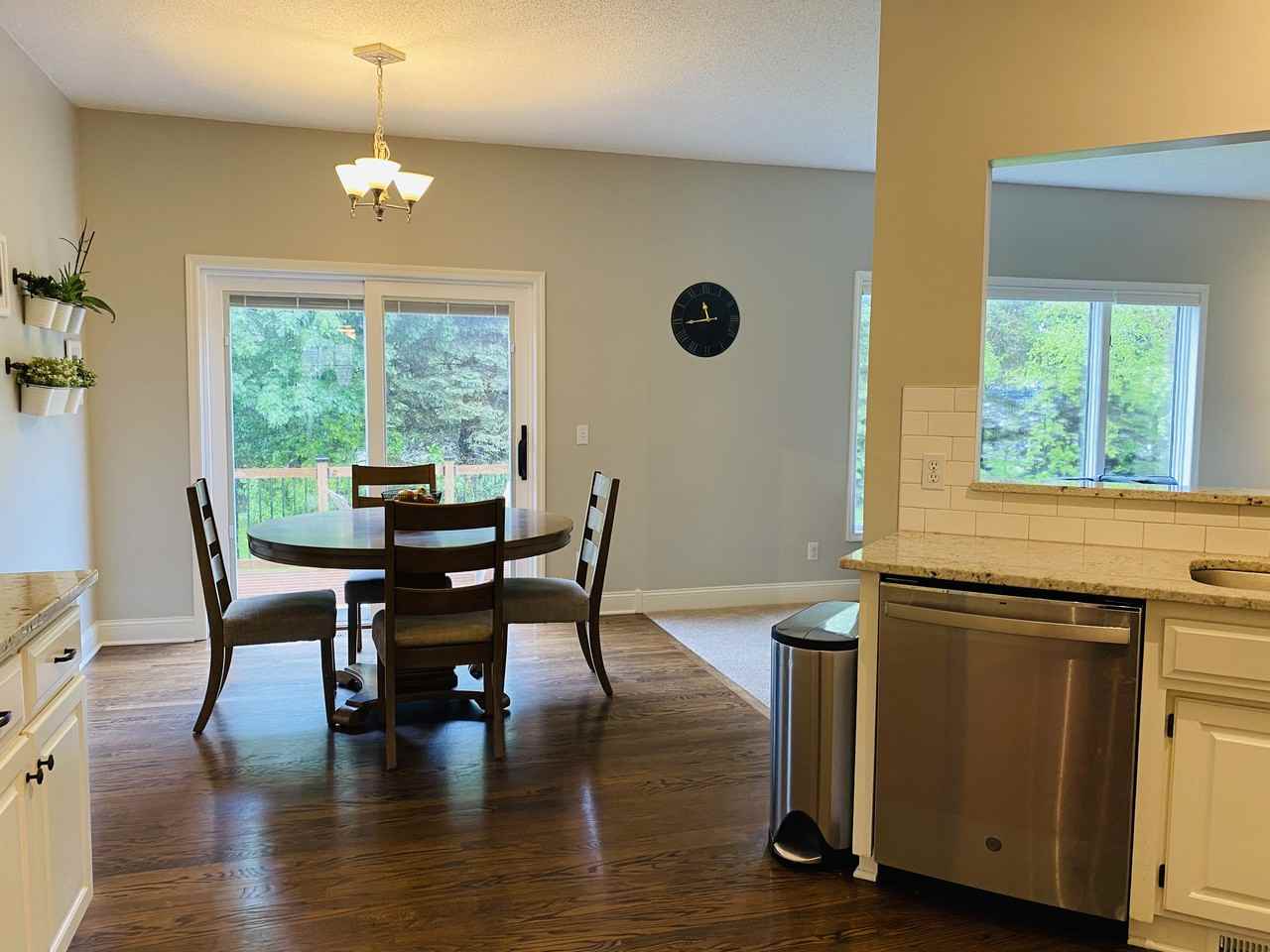 7940 Hill Rd - Photo 6 of 18