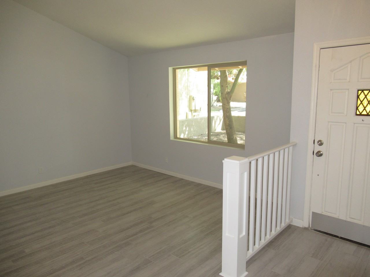 380 E Barbarita Ave - Photo 2 of 28